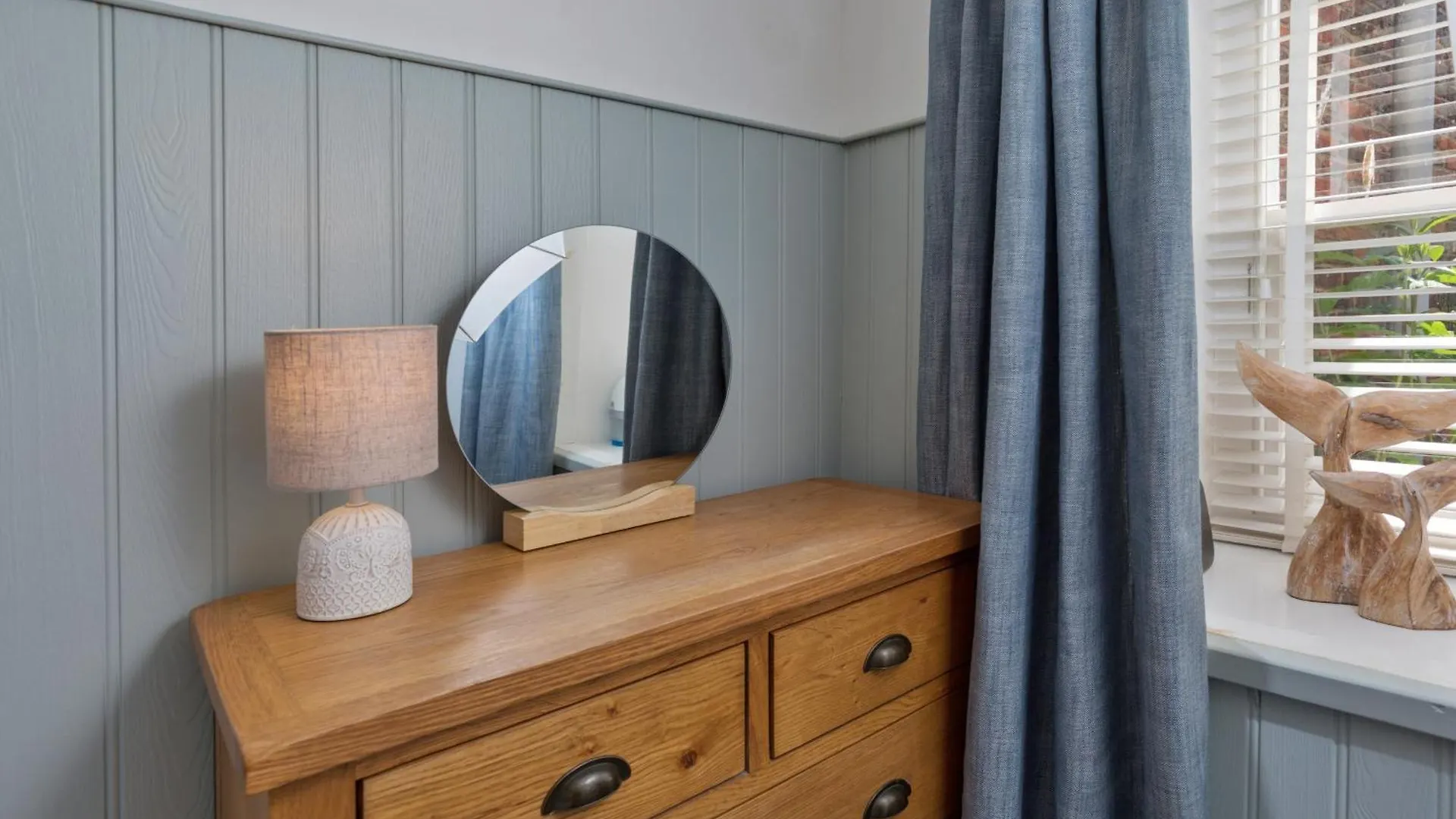 Finest Retreats - Duck Down Cottage Whitby 0*,